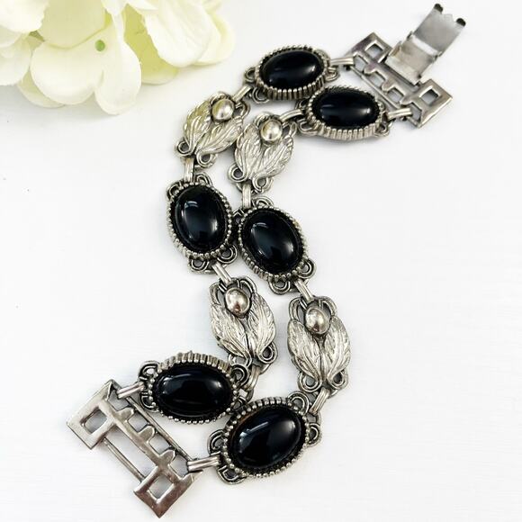 Vintage Jewelry - Vintage Brutalist Double Strand Silver & Black Cabochon Bracelet